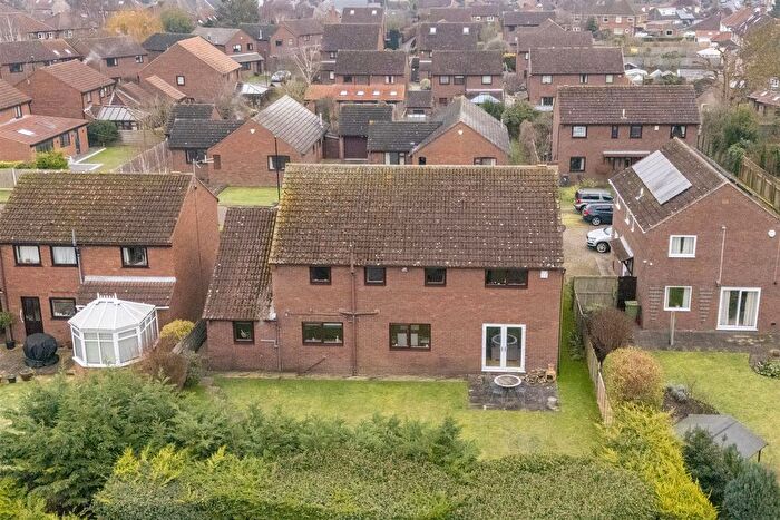 5 Bedroom Detached House For Sale In Sargent Avenue, Bishopthorpe, York, YO23