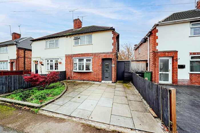 3 Bedroom Semi Detached House For Sale In Burleigh Avenue, Wigston, Leicestershire, LE18