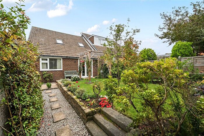 4 Bedroom Bungalow For Sale In Royds Lane, Rothwell, Leeds, West Yorkshire, LS26