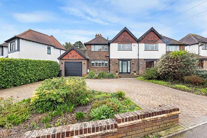 3 Bedroom Semi Detached House For Sale In Manor Way, Petts Wood, Orpington, BR5