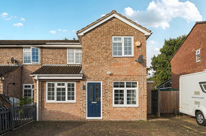 4 Bedroom End Of Terrace House To Rent In Mayridge, Fareham, Hampshire, PO14