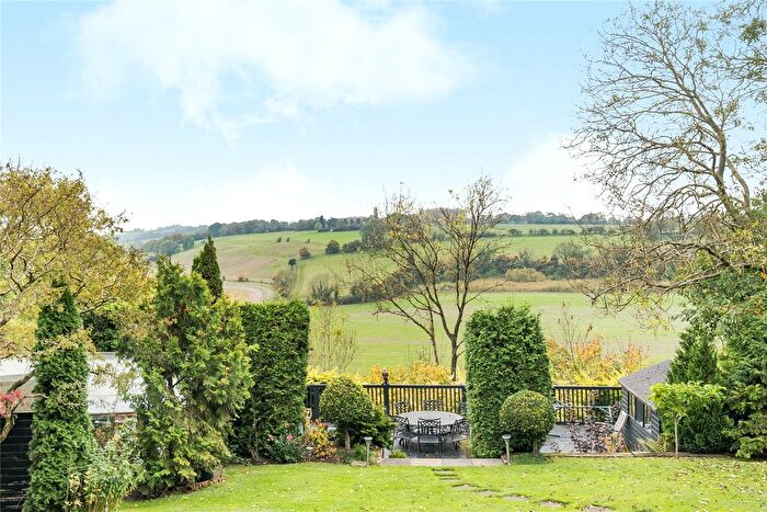 3 Bedroom Bungalow For Sale In Saltbox Hill, Biggin Hill, Westerham, TN16