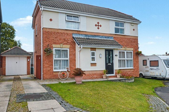 3 Bedroom Detached House For Sale In High Keep Fold, Hall Green, Wakefield, West Yorkshire, WF4