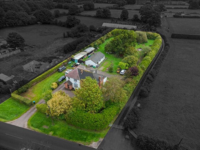 4 Bedroom House For Sale In Cross Lanes, Tarvin, CH3