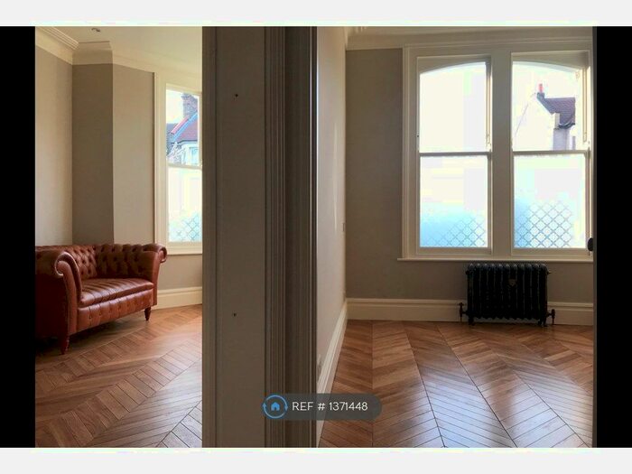 1 Bedroom Flat To Rent In Orford Court, London, E17