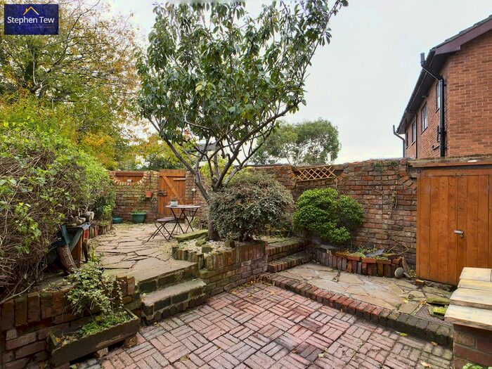 3 Bedroom Detached House For Sale In Staining Road, Blackpool FY3