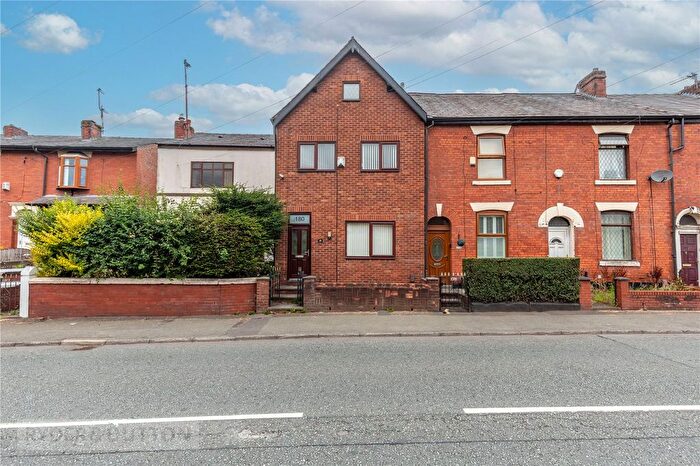 4 Bedroom Terraced House For Sale In Pilsworth Road, Heywood, Greater Manchester, OL10