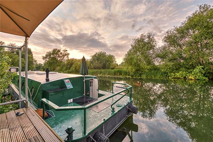 1 Bedroom Property For Sale In Manor Meadows, Tansor, Peterborough, PE8