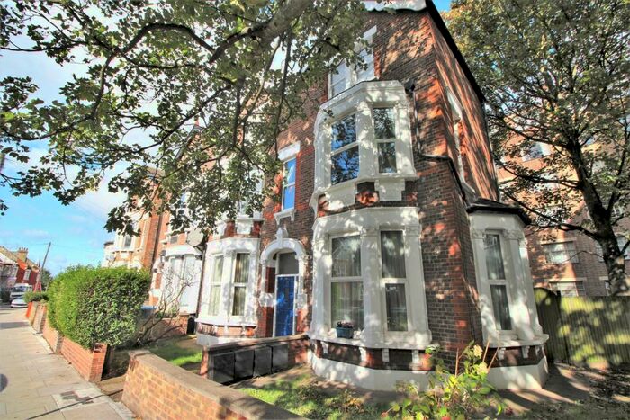 1 Bedroom Flat To Rent In St Pauls Avenue, London, NW2