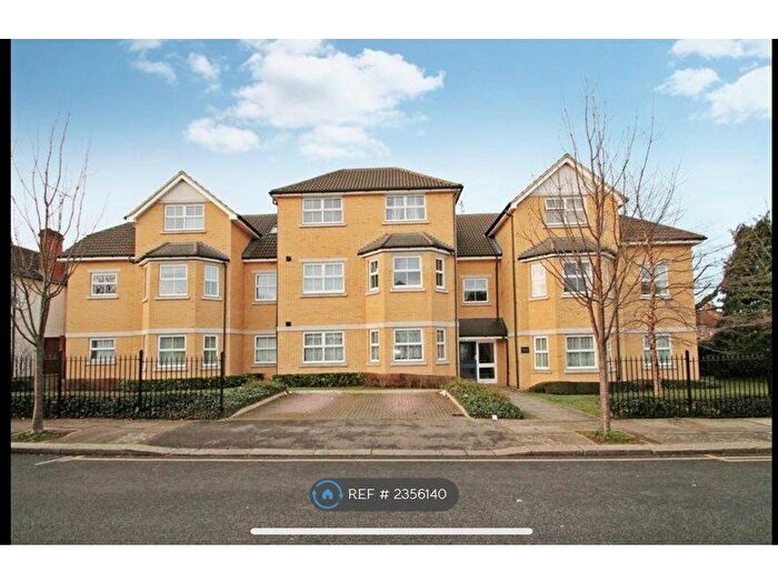 2 Bedroom Flat To Rent In Manor Road, Middlesex, HA1