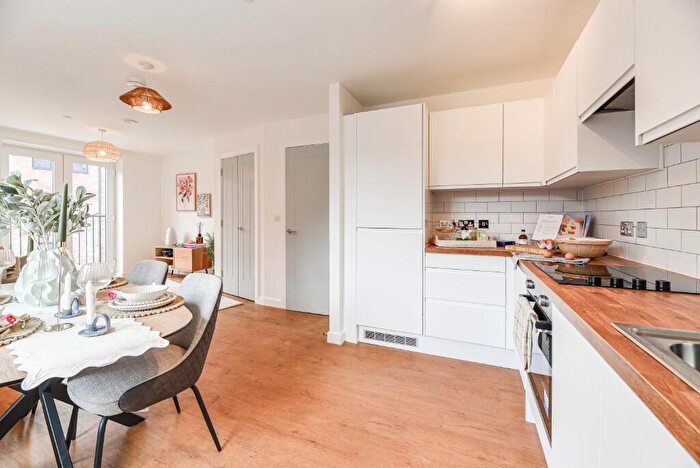 2 Bedroom Apartment To Rent In Central Street, Bolton, Greater Manchester, BL1
