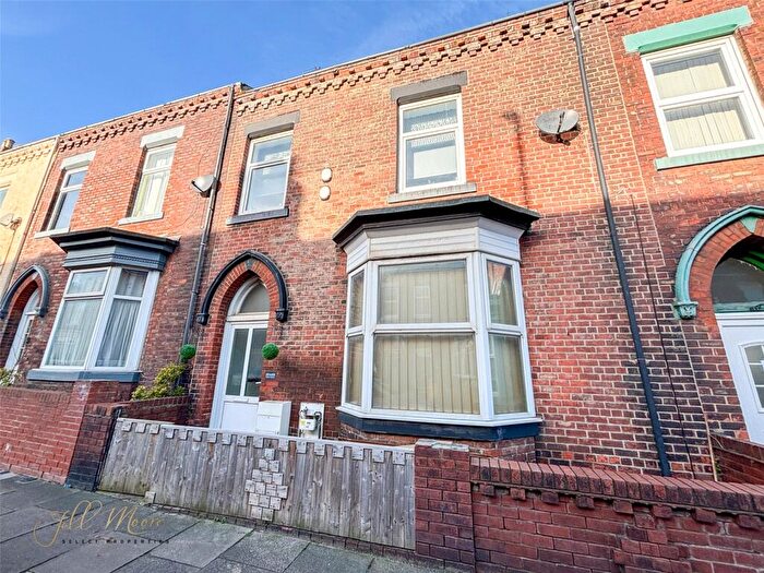 2 Bedroom Maisonette To Rent In Roker Avenue, Roker, Sunderland, SR6