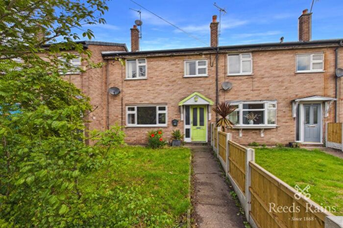3 Bedroom Terraced House For Sale In Main Street, Burton Salmon, Leeds, North Yorkshire, LS25