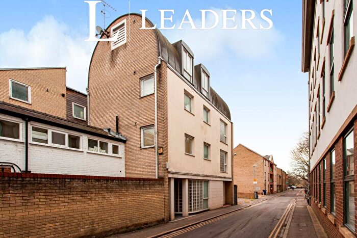 1 Bedroom House To Rent In Coronation Street, Cambridge, CB2