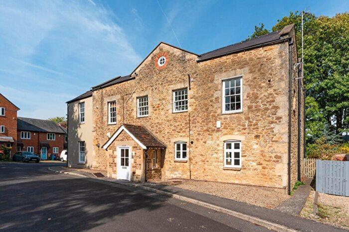 2 Bedroom Flat For Sale In Anne Greenwood Close, Denton House Anne Greenwood Close, OX4