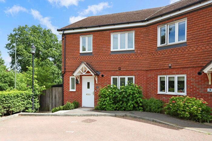 4 Bedroom Semi Detached House For Sale In Blackthorn Close, Lower Bourne, GU10