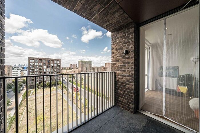 1 Bedroom Flat For Sale In Cavendish Square, Royal Wharf, E16