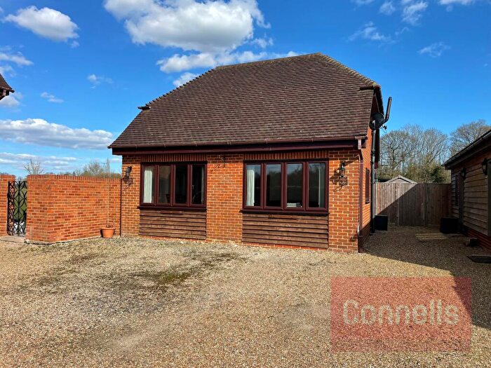 1 Bedroom Detached House To Rent In Coltstaple Lane, Horsham, RH13