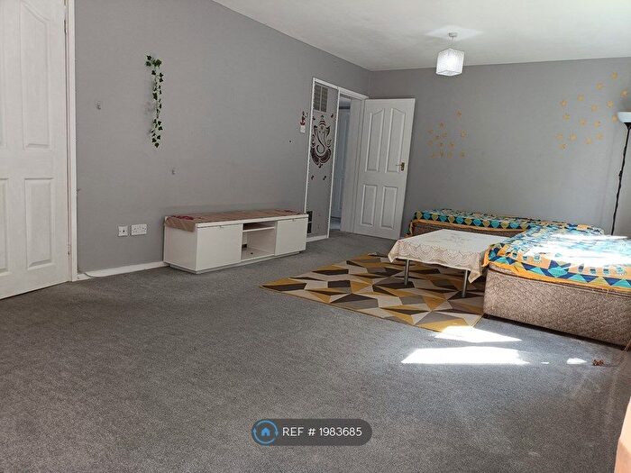 2 Bedroom Flat To Rent In Westfield Road, Birmingham, B15