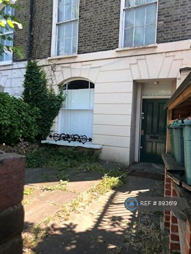 2 Bedroom Flat To Rent In Islington, London, N7