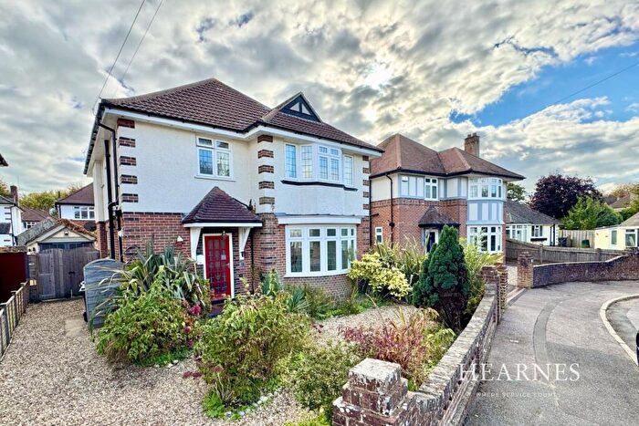 3 Bedroom Detached House For Sale In Geneva Avenue, Southbourne, Bournemouth, BH6