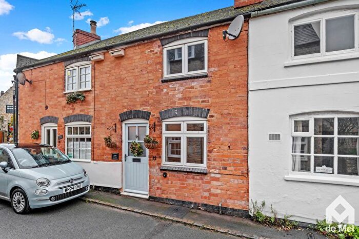 2 Bedroom Terraced House For Sale In Bull Lane, Winchcombe, Gloucestershire, GL54