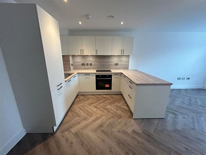 1 Bedroom Apartment To Rent In Weavers House, Castleward Boulevard, Derby, DE1