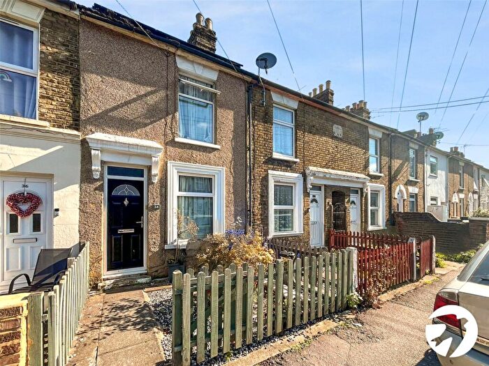 2 Bedroom Terraced House To Rent In Shakespeare Road, Sittingbourne, Kent, ME10