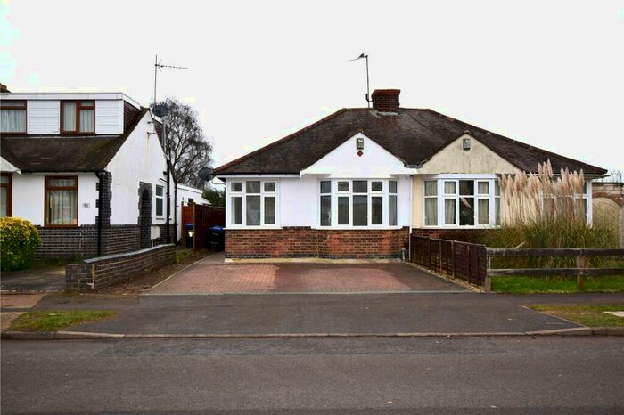 2 Bedroom Bungalow To Rent In Birch Barn Way, Kingsthorpe, Northampton, NN2