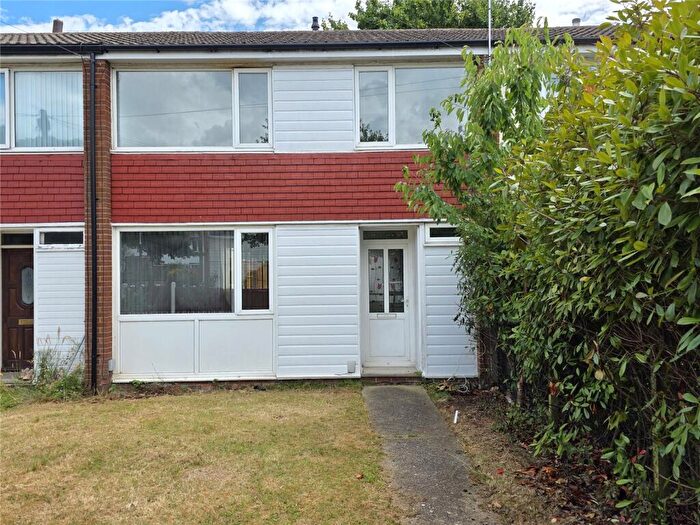 3 Bedroom House To Rent In Deptford Crescent, Nottingham, Nottinghamshire, NG6