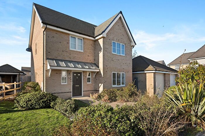 4 Bedroom Detached House For Sale In Meadow Lane, Great Bentley, Colchester, CO7