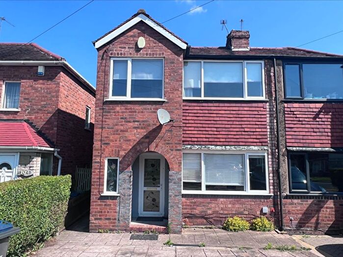 3 Bedroom Semi-Detached House To Rent In Goodway Road, Birmingham, B44