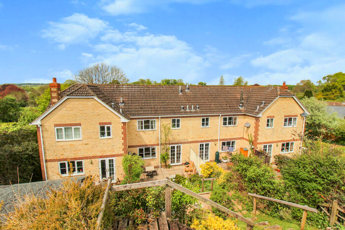 3 Bedroom Terraced House For Sale In Shrewton Road, Chitterne, BA12