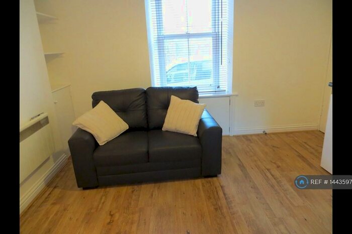 1 Bedroom Flat To Rent In Lowerhall Street, Montrose, DD10