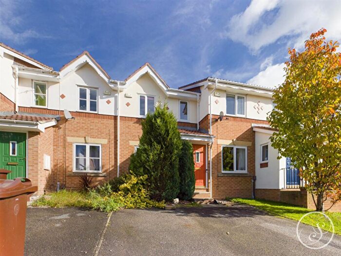2 Bedroom Terraced House To Rent In Stonegate Crescent, Meanwood, Leeds, LS7