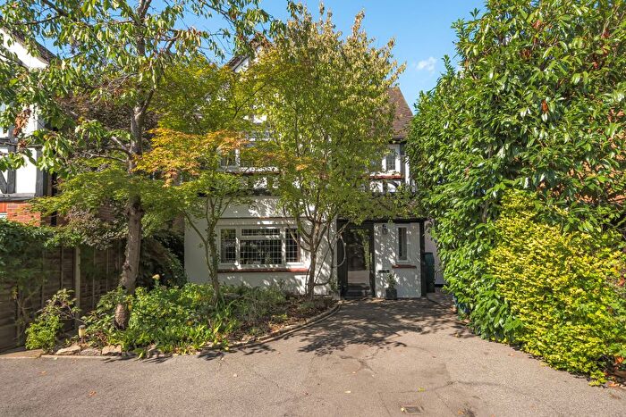 3 Bedroom Detached House For Sale In Woodham Lane, Addlestone, KT15