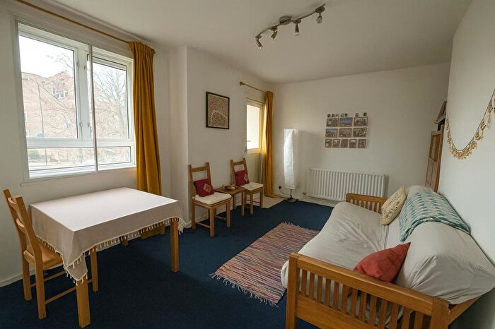 2 Bedroom Flat To Rent In Hilgrove Road, Swiss Cottage, NW6