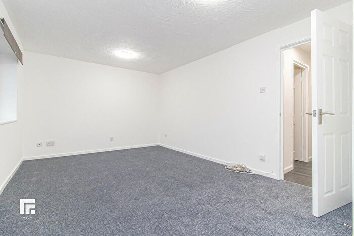 2 Bedroom Apartment To Rent In Seager Drive, Windsor Quay, Cardiff Bay, CF11