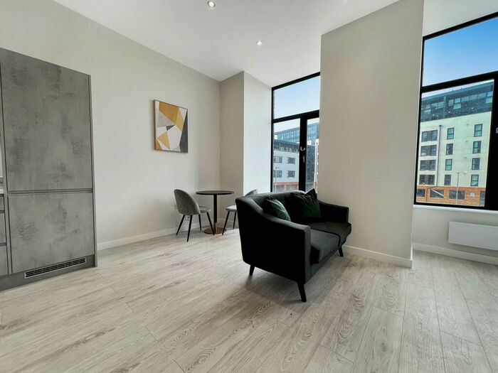 1 Bedroom Apartment To Rent In Block F, Victoria Riverisde, Leeds City Centre, LS10