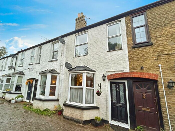 2 Bedroom House For Sale In School Lane, Herne Bay, CT6