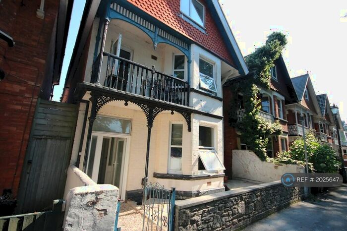 Studio To Rent In Churchill Road, Bournemouth, BH1