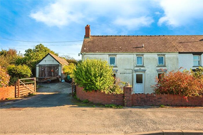 2 Bedroom Semi-Detached House For Sale In Blaenporth, Cardigan, Ceredigion, SA43