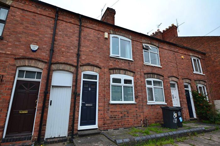 4 Bedroom Terraced House To Rent In Leopold Road, Leicester, LE2