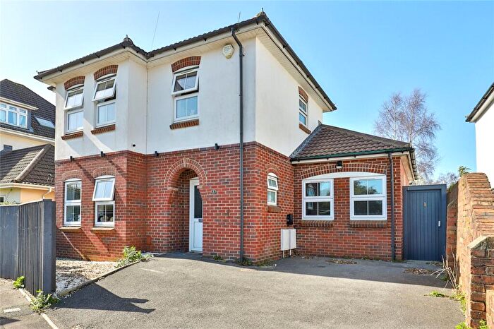 3 Bedroom Detached House For Sale In Bennett Road, Charminster, Bournemouth, Dorset, BH8