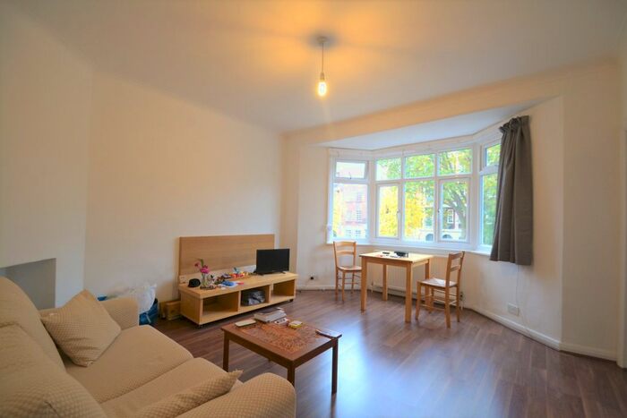 1 Bedroom Flat To Rent In North End Road, Golders Green, NW11