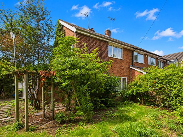 3 Bedroom Semi Detached House For Sale In Meddins Close, Kinver, Stourbridge, DY7
