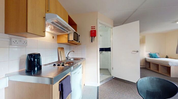 Studio To Rent In Creek Road, London, SE8