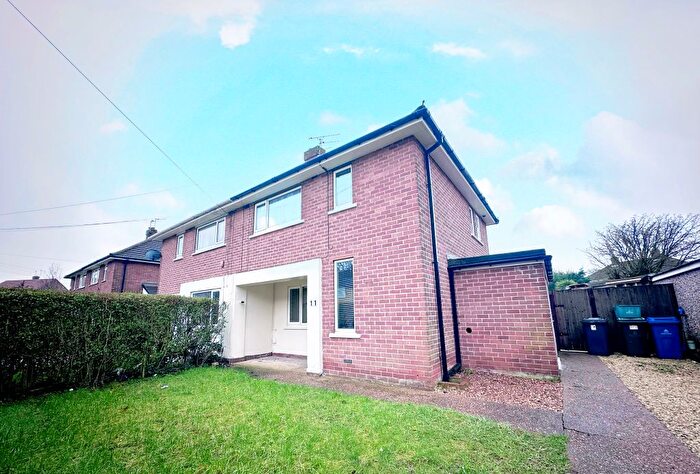 2 Bedroom Property To Rent In Castell Crescent, Doncaster, DN4