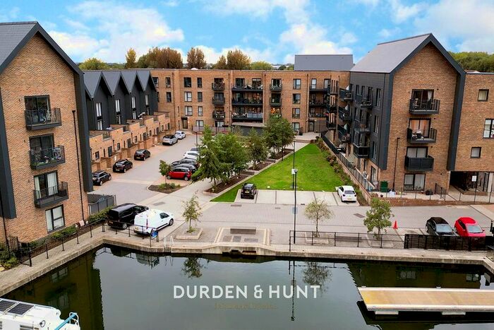 1 Bedroom Flat To Rent In Liberty Court, Lea Road, Waltham Abbey, EN9