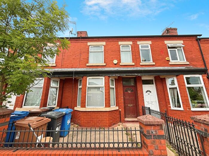 3 Bedroom Terraced House To Rent In Tootal Drive, Salford, M5